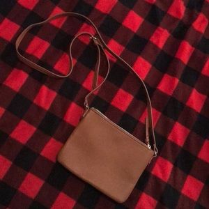 Crossbody bag